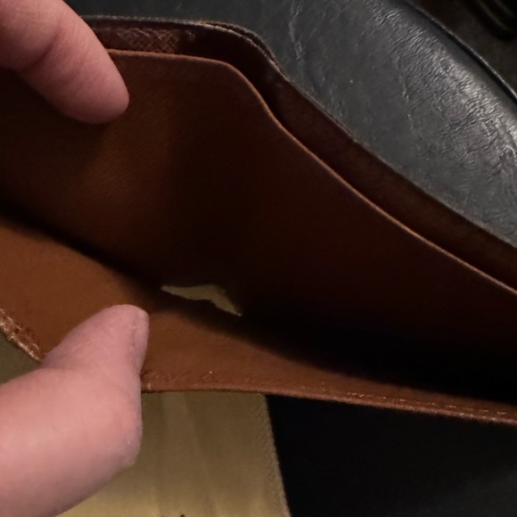 Louis Vuitton Monogram Bifold Wallet w/ LV Dust Bag - Picture 6 of 9